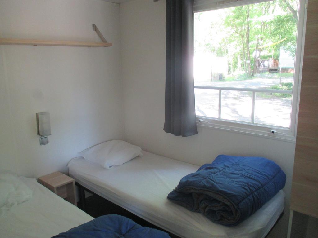 Les Acacias Hotel Vercheny ภายนอก รูปภาพ