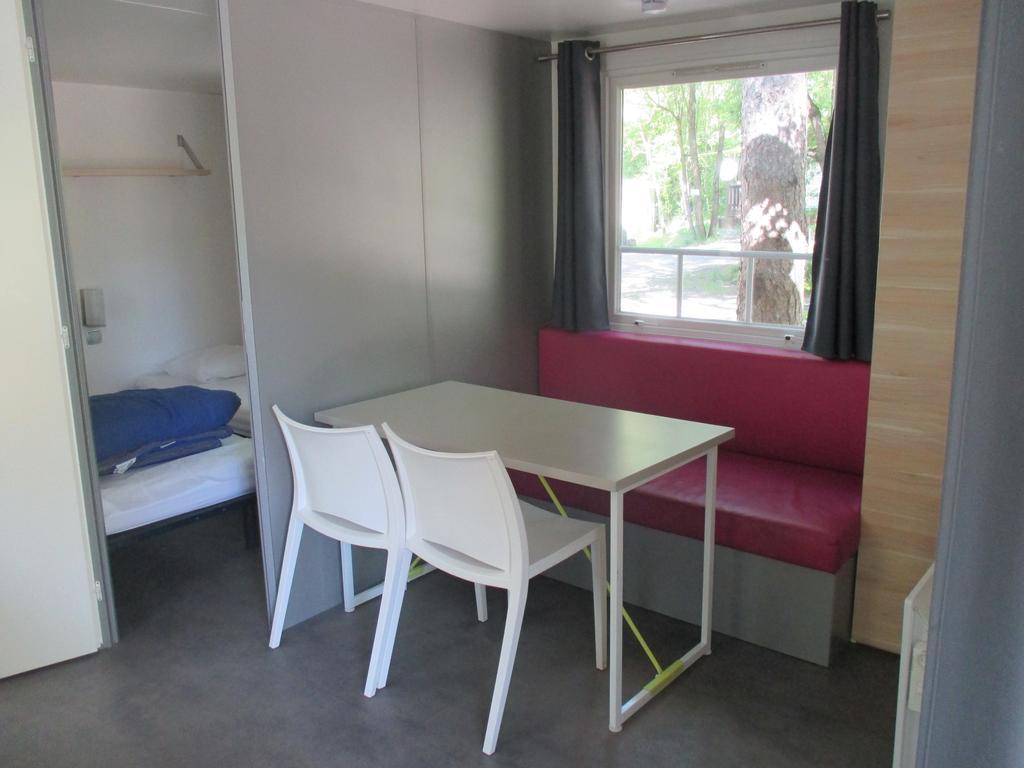 Les Acacias Hotel Vercheny ภายนอก รูปภาพ